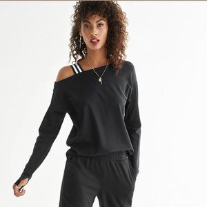 Limited edition Cabi Fanatic lightweight Sweatshirt 2022